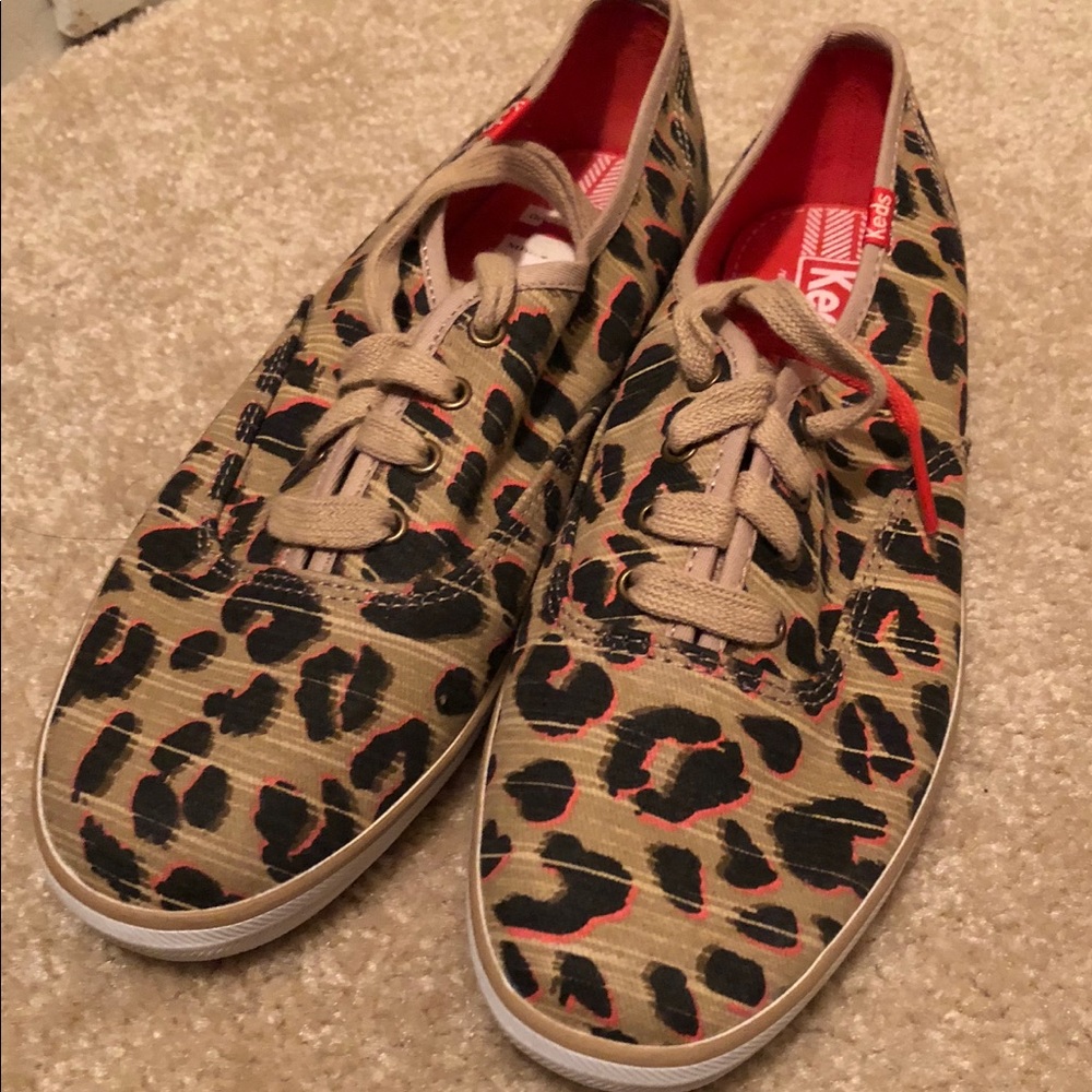 Leopard Keds